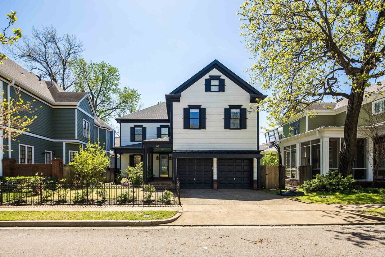 Foto principal - 147 Harbor Point Ln