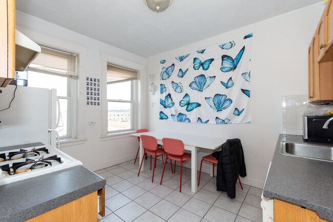 Foto del edificio - 59 Brighton Ave