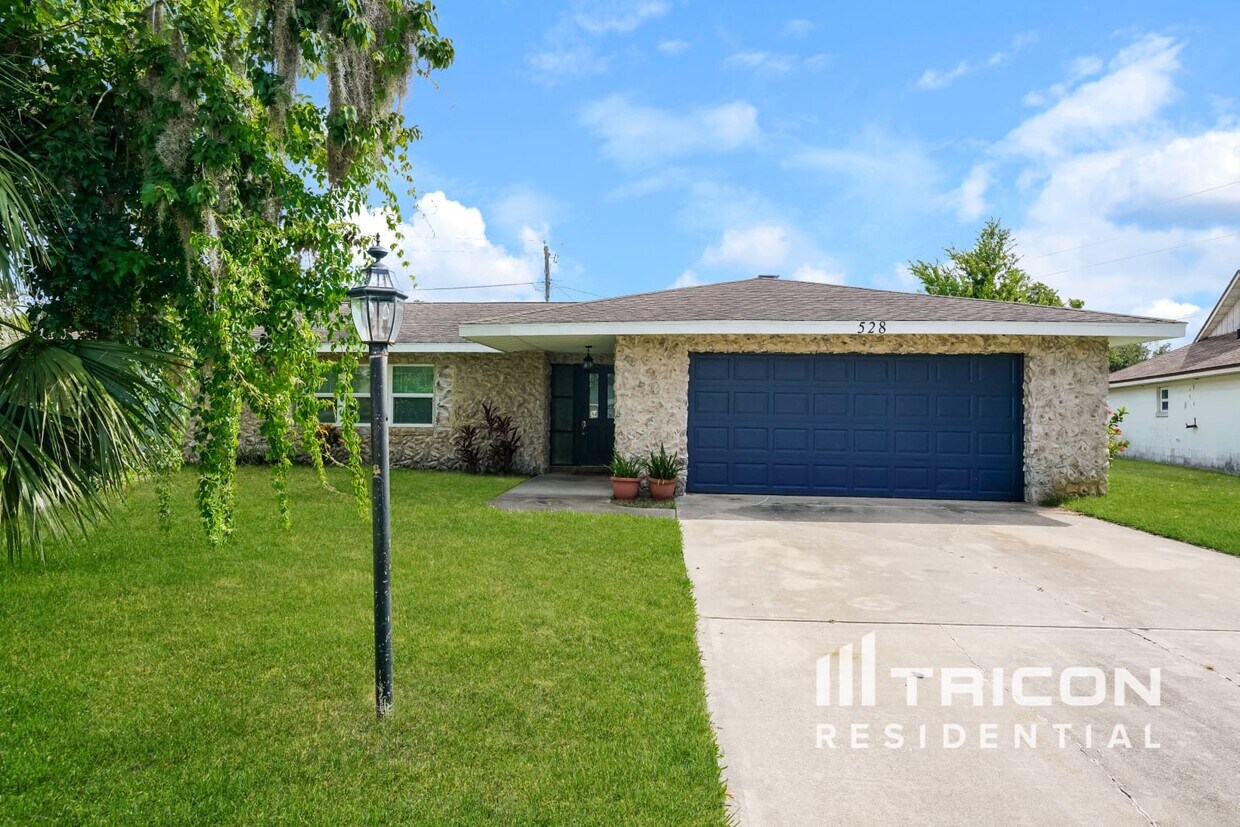 Foto principal - 528 Hamlet Dr