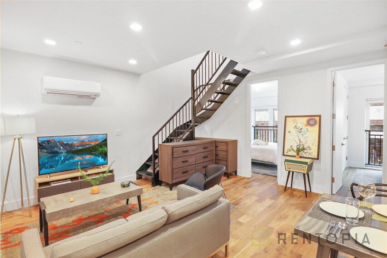 Foto principal - 99 N 4th St