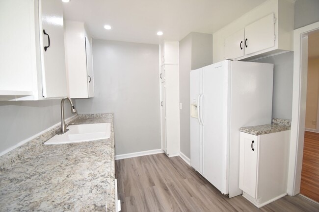 Building Photo - Coming Soon: 4 Bedroom 2 Bath Home (Pets C...