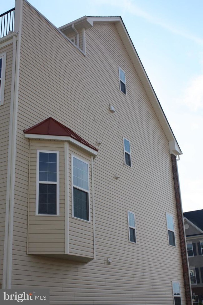 Foto del edificio - 7236 Albion Way