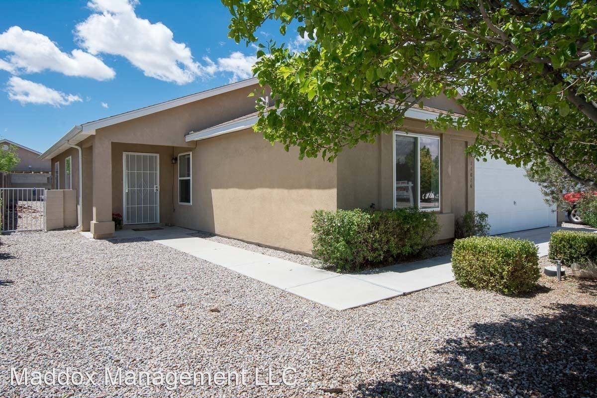 3 br, 2 bath House 11016 Deer Lodge Plac... House Rental in