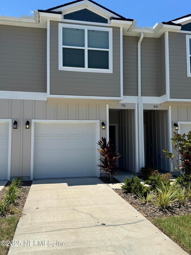 Building Photo - 70 Pamplona Dr
