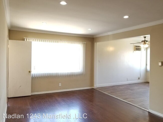 Building Photo - 1243 N Mansfield Ave