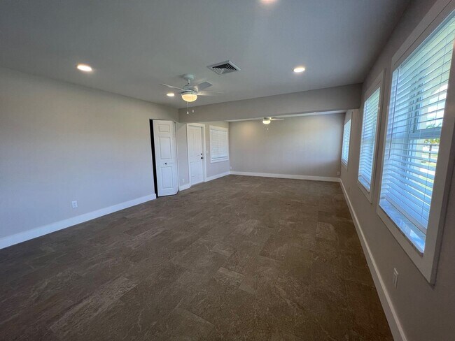 Foto del edificio - 2 br, 1.5 bath House - 322 Lasayette Dr NE