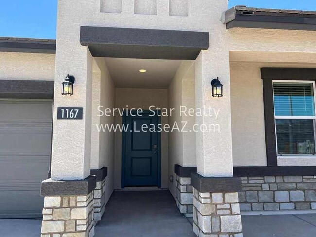 Building Photo - 1167 W Del Monte Dr