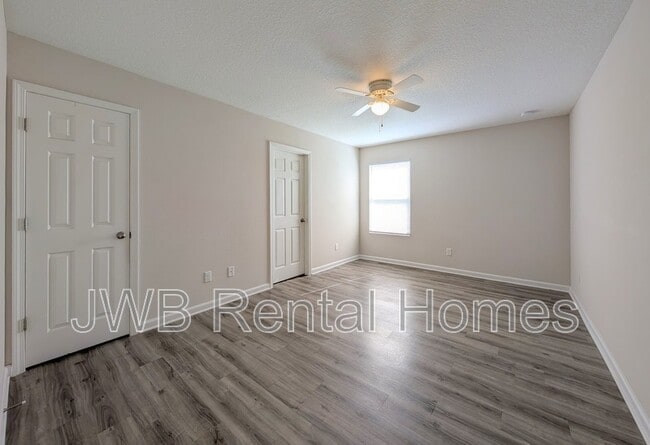 Foto del edificio - 3011 College St