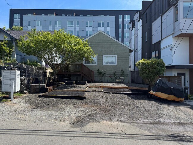 Building Photo - 8526 16th Ave NW