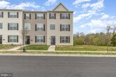 Foto principal - 1000 Wicklow Dr