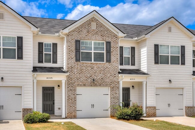 Foto del edificio - 4315 Newland St