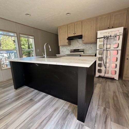 Building Photo - 219 Eagle Dr