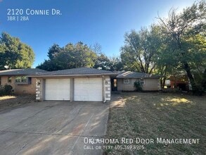 Building Photo - 2120 Connie Dr