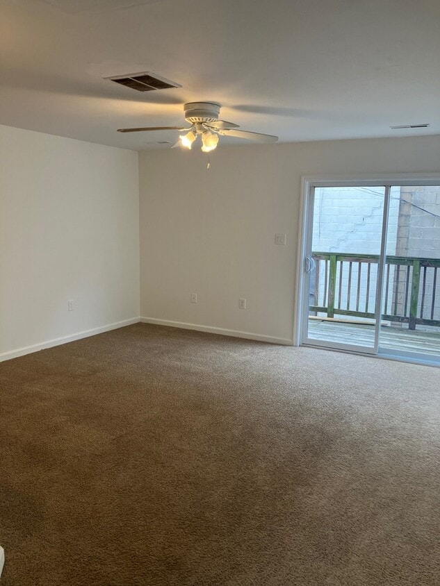 4 Bedroom 4 Level Townhouse - 4 Bedroom 4 Level Townhouse