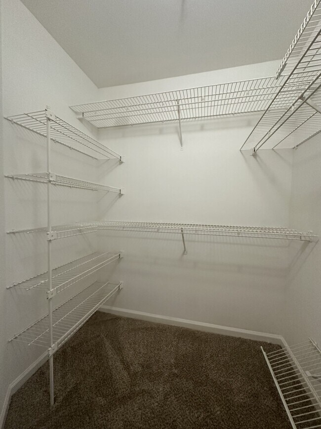 Interior Photo - Merion