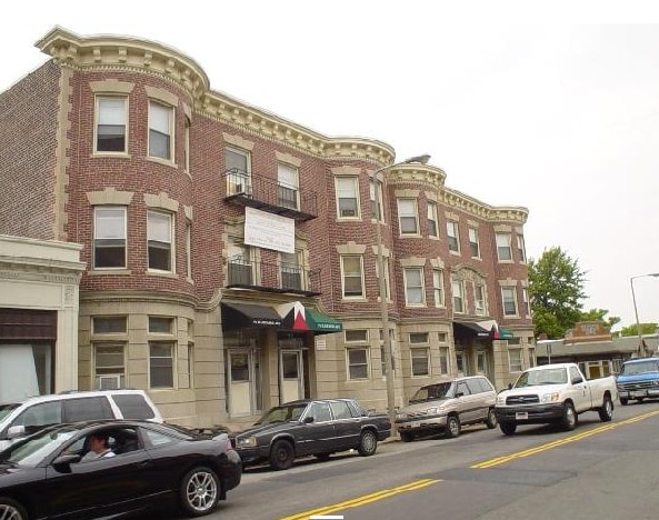 Building Photo - 2 Harvard Ave