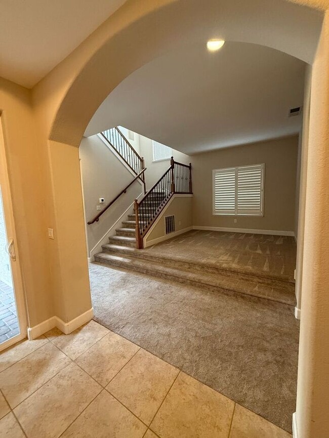 Building Photo - South Reno 4 Bed 4.5 Bath Home W/ Casita
