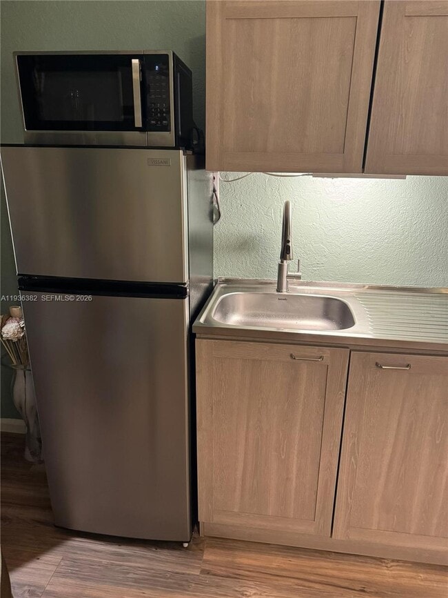 Foto del edificio - 14944 SW 132 Ave