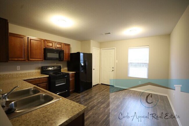 Foto del edificio - Beautiful 3 bed / 2 bath home with fenced back yard - Nettleton!!