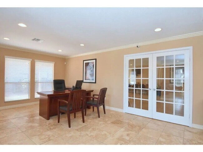 Foto del edificio - 17310 Kieth Harrow Blvd