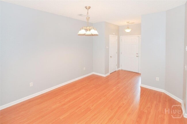 Building Photo - 1040 Canyon Oak Loop