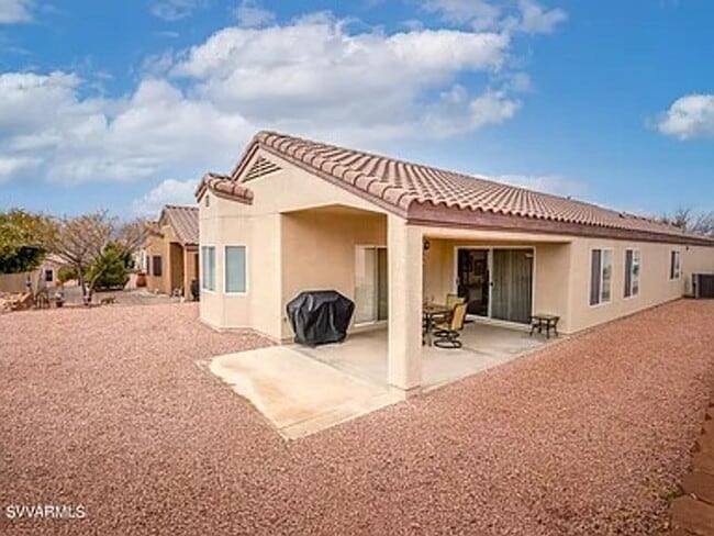 Building Photo - Unfurnished beauty in lovely Amante