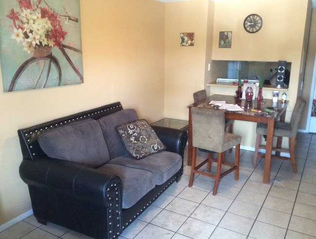 Interior Photo - Oak Crest Apartments