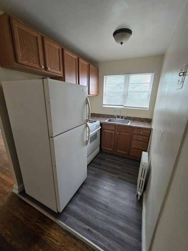 Primary Photo - 136 Kenilworth Avenue Northeast