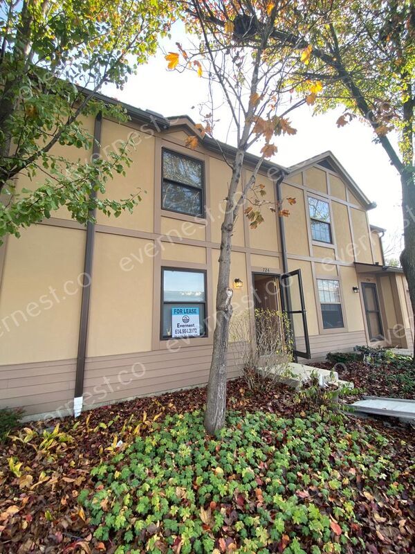 Foto principal - 724 Michael View Ct