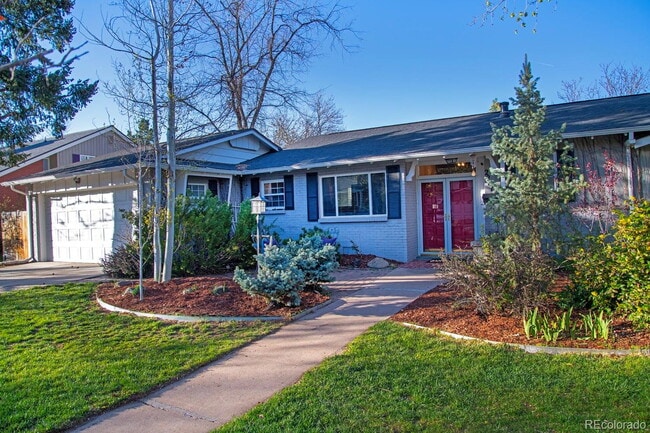 Building Photo - 4-Bedroom home in Ridgewood