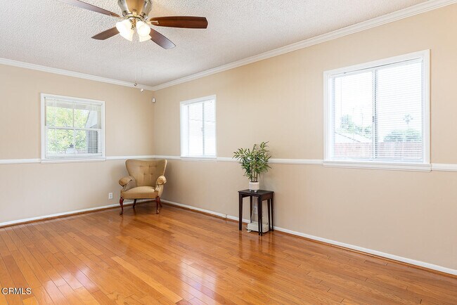 Building Photo - 1608 N Grand Oaks Ave