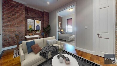 Building Photo - 724 Tenth Avenue