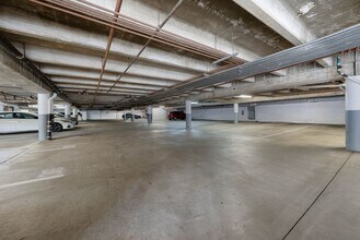 Interior Photo - Diplomat Apartments