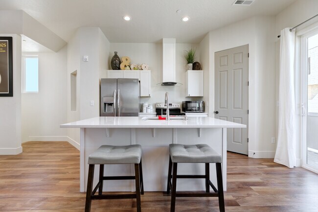 Foto del edificio - The Lofts at the Village