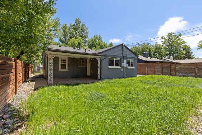 Foto del edificio - Recently Updated Home in Prime Sunnyside Neighborhood!