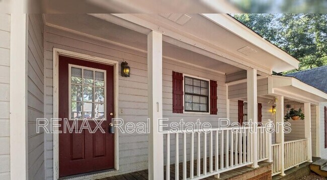 Foto del edificio - 69 Hickory Knoll