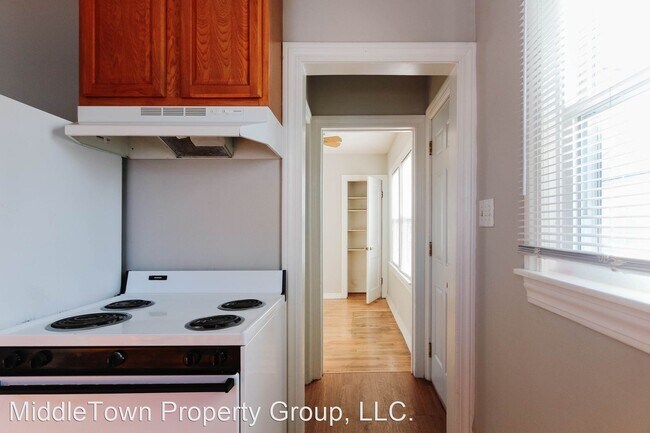 Building Photo - 3 br, 1 bath House - 2309 N Maplewood Ave.