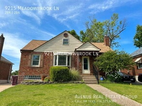 Building Photo - 9215 Meadowbrook Ln