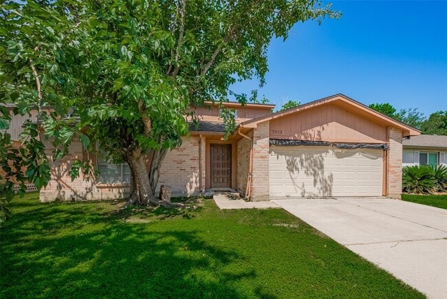 Building Photo - 7323 Log Cradle Dr