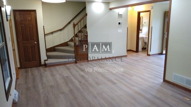 Foto del edificio - 8249 Imperial Dr
