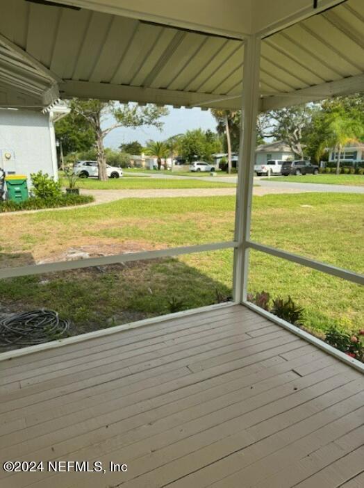 Building Photo - 1220 Palm Cir