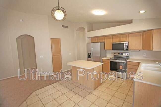 Foto del edificio - 9625 W Mary Ann Dr