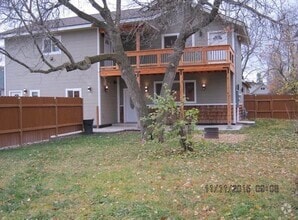 Building Photo - 629 9th Ave W