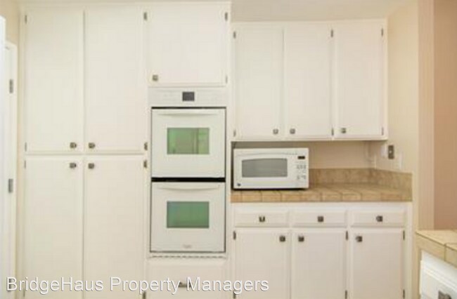 Building Photo - 2 br, 2 bath House - 1233 Granada Way Unit 1