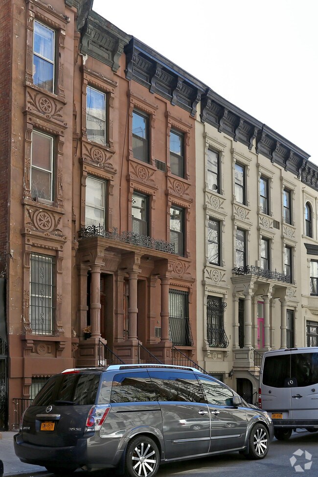 Foto del edificio - 6 W 83rd St