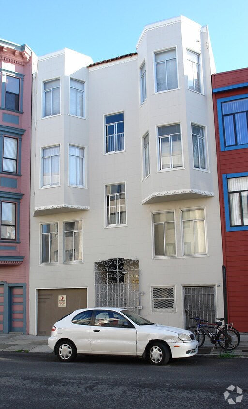 Building Photo - 1360 Kearny St