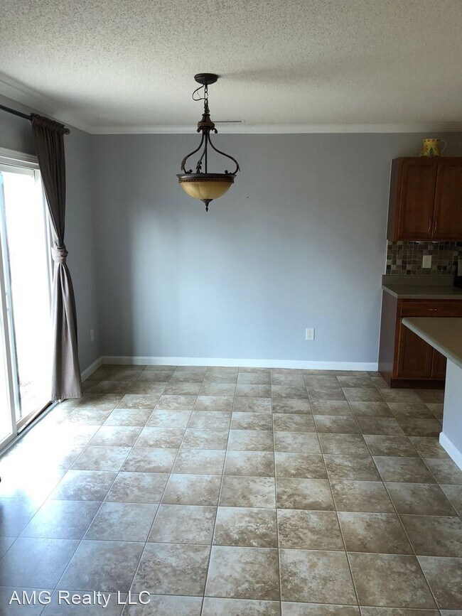 Foto del edificio - 4 br, 3 bath House - 2526 FERDINAND DRIVE