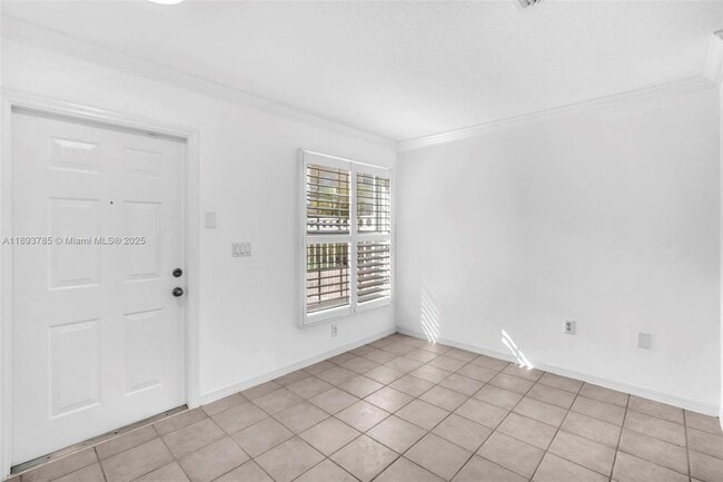 Foto del edificio - 2279 NW 170th Ave