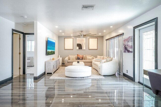 Foto del edificio - 2531 NE 47th St