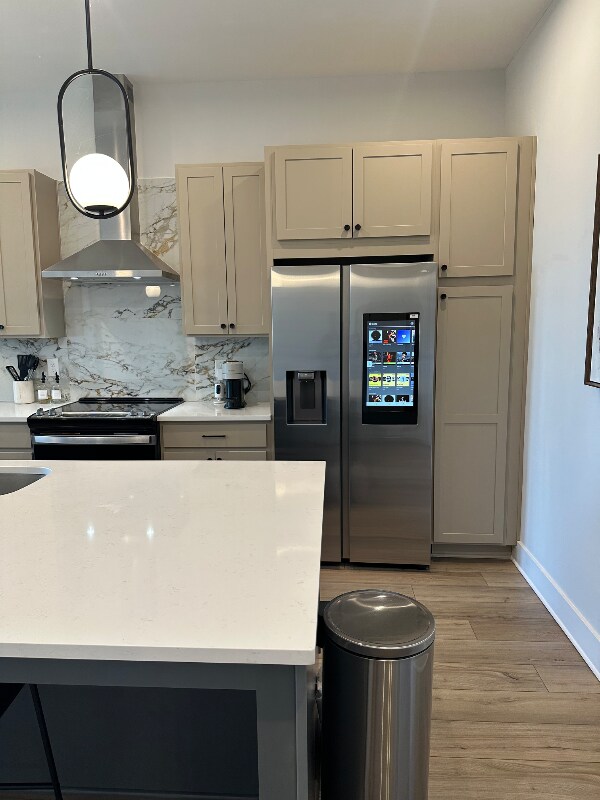 Foto del edificio - 1296 Longreen Ter NW